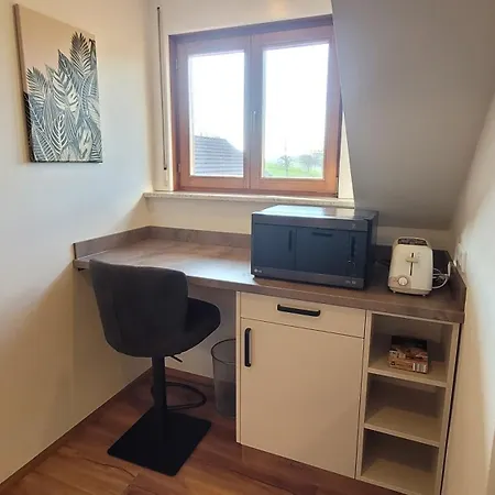 Apartment Beck - Hochwertig Eingerichtet, In Laendlicher Lage Mit Grossem Garten *