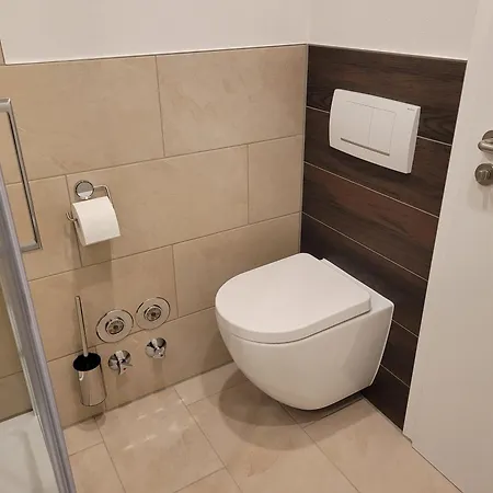 Beck - Hochwertig Eingerichtet, In Laendlicher Lage Mit Grossem Garten Apartment