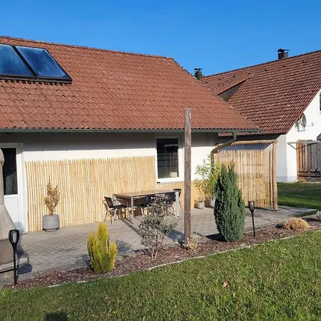 Apartment Beck - Hochwertig Eingerichtet, In Laendlicher Lage Mit Grossem Garten *